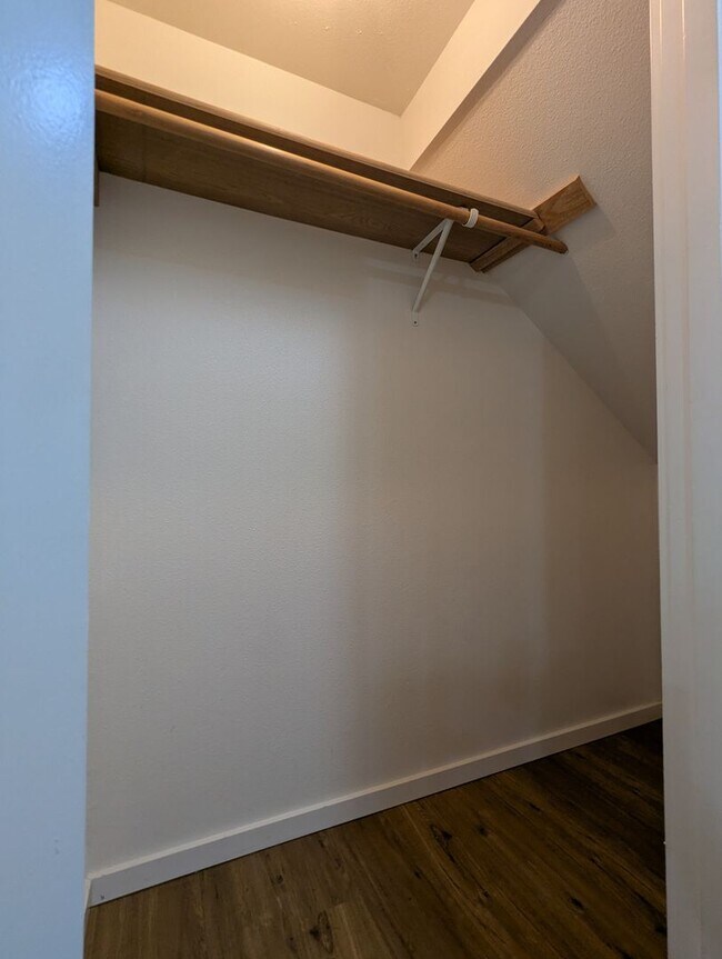 Building Photo - BishCarlson - 2907-2909 S 9th St