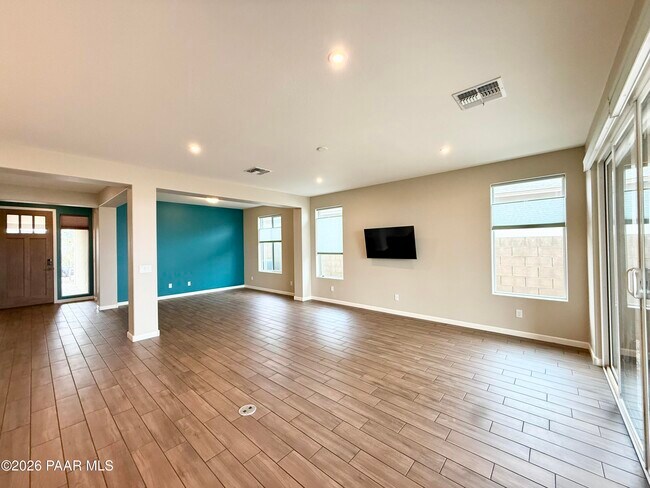 Building Photo - 5256 Tranquil Bluff Way