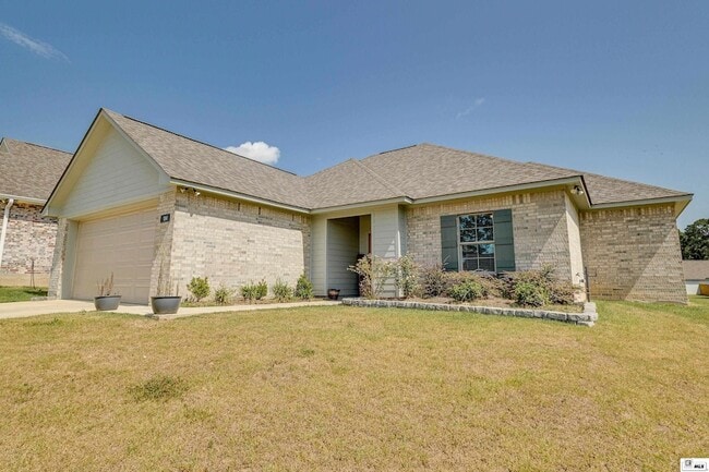 Building Photo - 134 Clearwater Cir