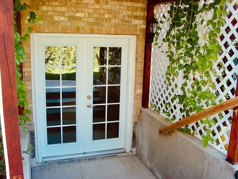 Entry - 8177 S Franklin Ct