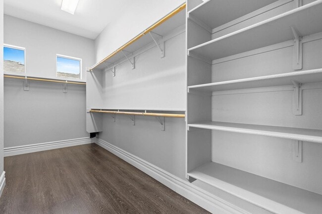 Building Photo - Canyon Falls Single-Story: Chef’s Kitchen, Office + Built-In BBQ Yard (3-Car)