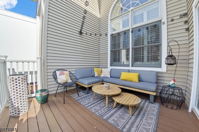 Building Photo - 78 Kent Dr