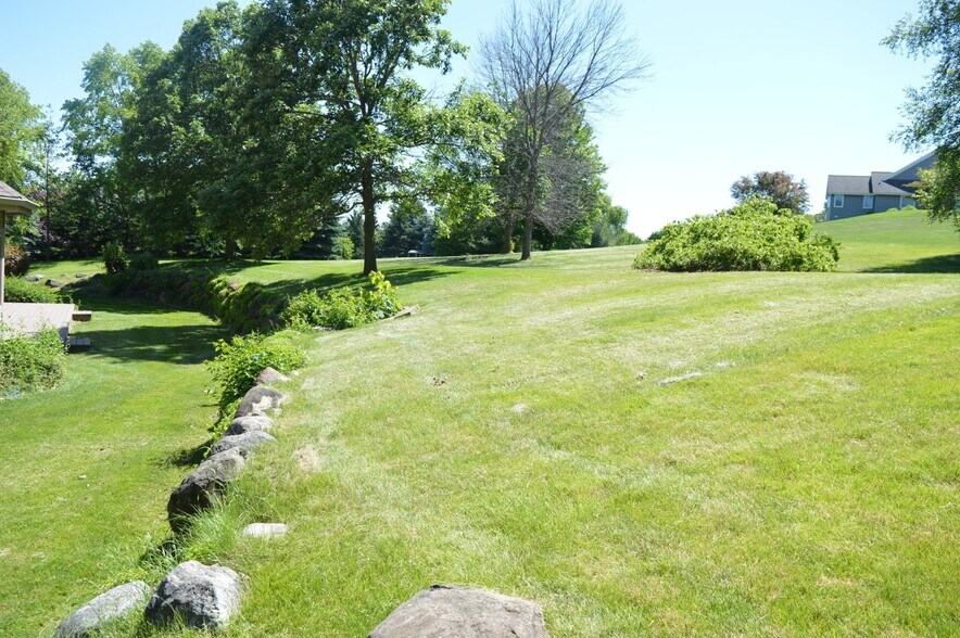Building Photo - 3971 Swoboda Rd