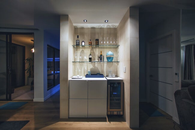 Building Photo - 8380 Waring Ave