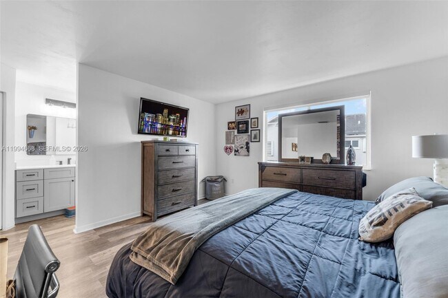 Building Photo - 11876 SW 98th Terrace