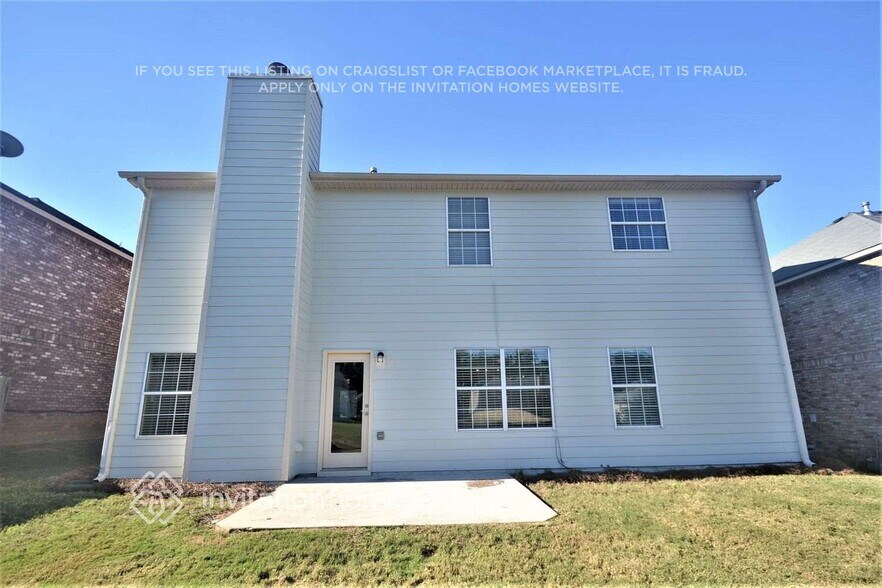 Building Photo - 3024 Rochelle Ct SW