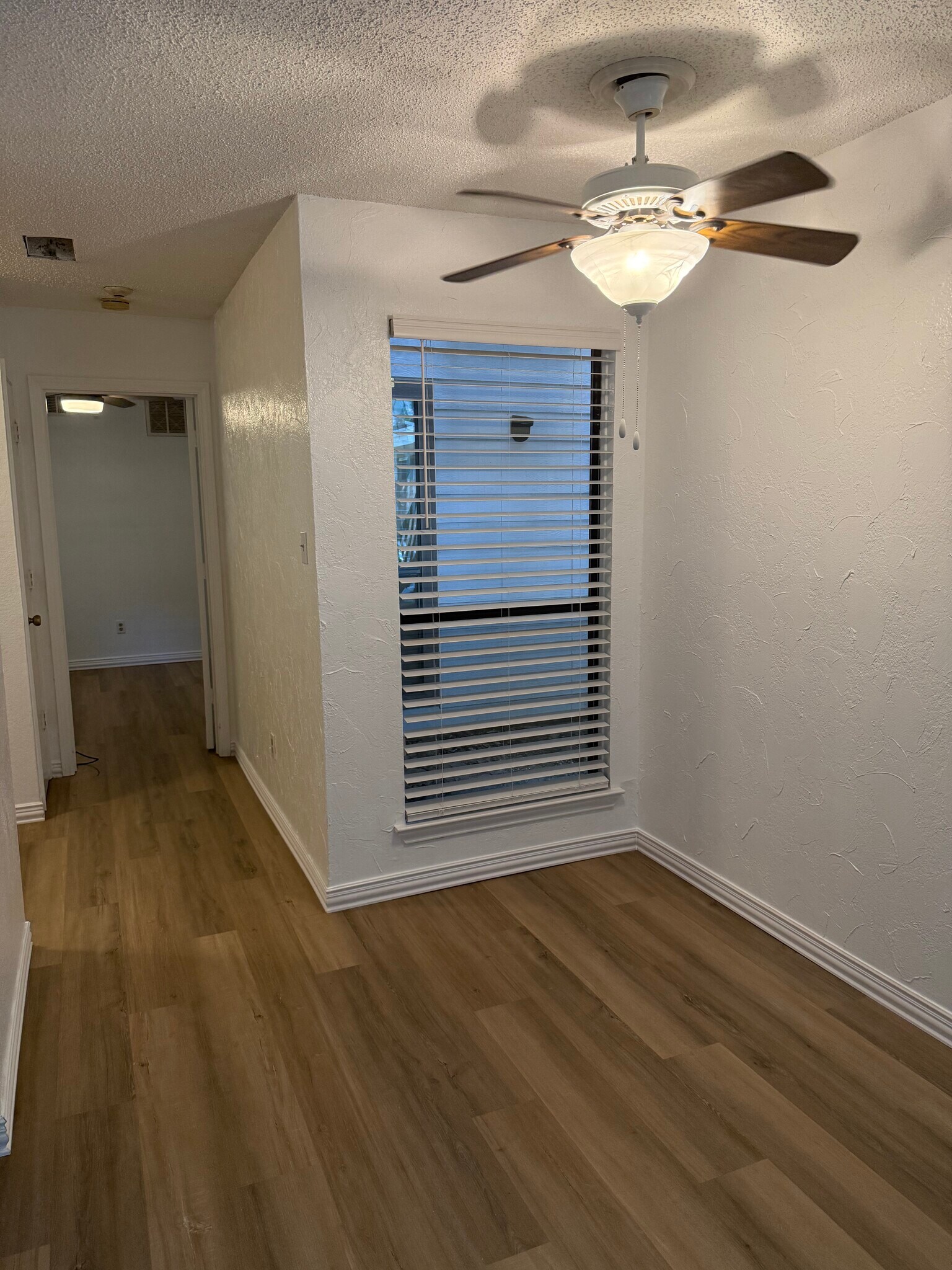 Building Photo - 2310 Bamboo Dr