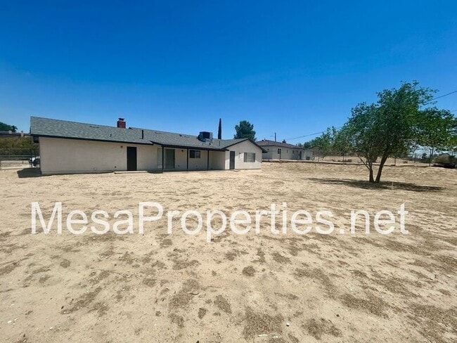 Building Photo - 15886 Placida Rd