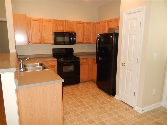 Building Photo - 2131 Appaloosa Way