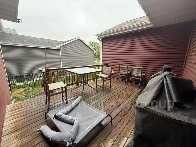 Building Photo - 2865 Endive Dr