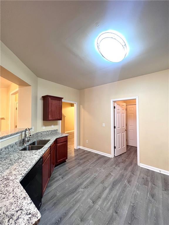 Building Photo - 2594 Winslow Ridge Dr NE