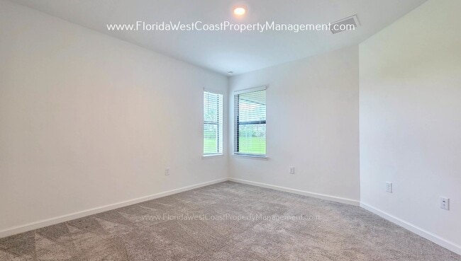 Building Photo - 6467 Silverstar Dr