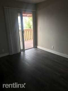 Building Photo - 2 br, 2 bath Apartment - 838 S Marian Way