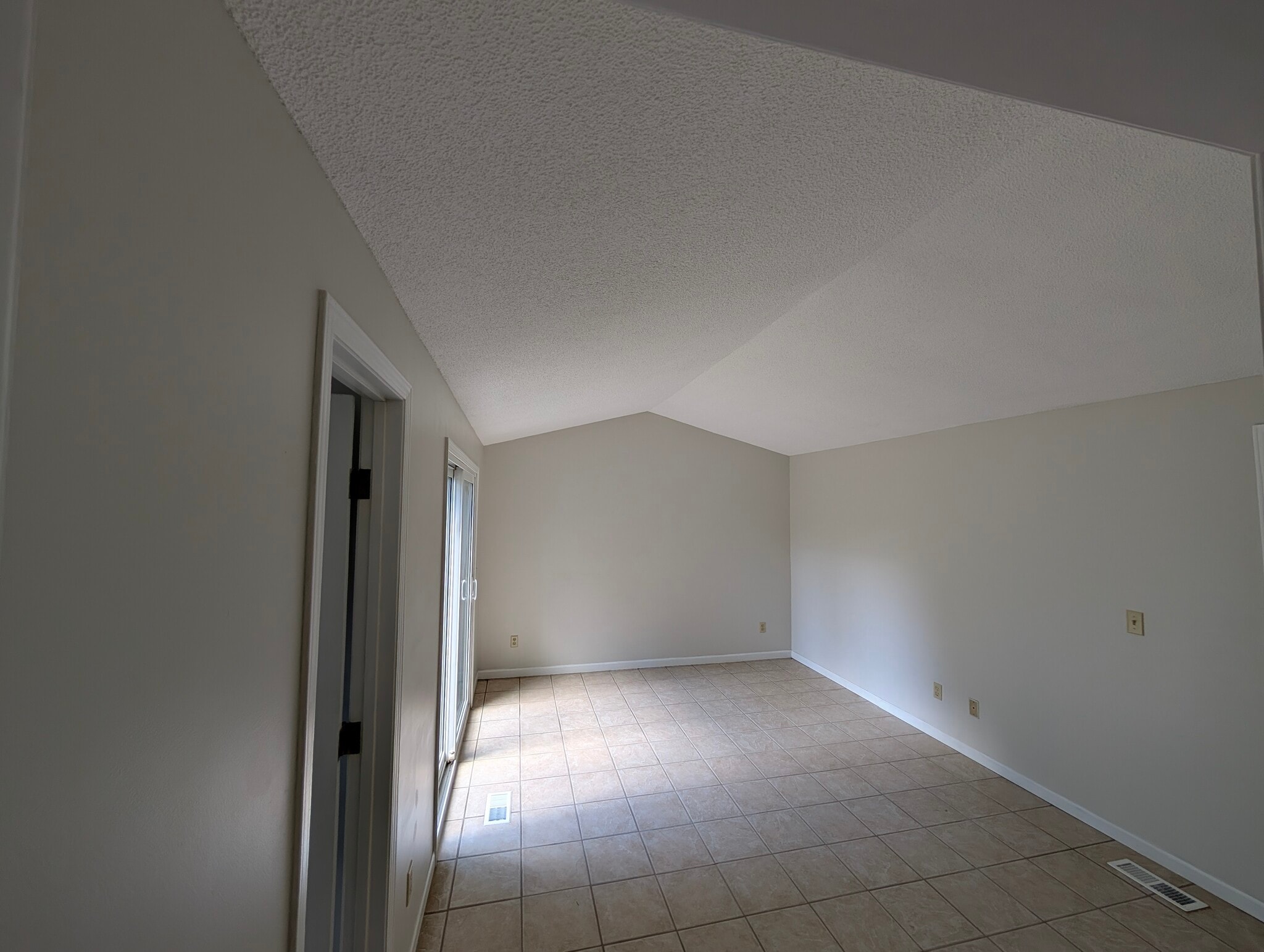 Building Photo - 3115 Larbrook Ct