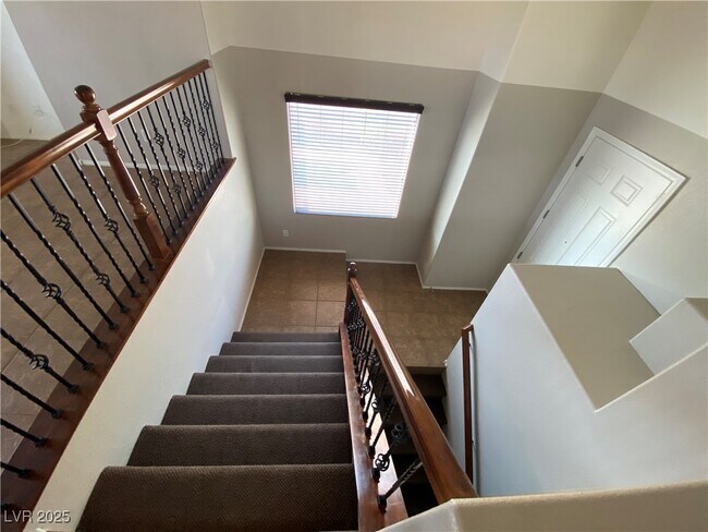 Building Photo - 11294 Star Lily St