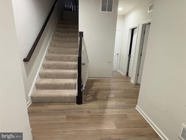 Building Photo - 5818 Imperial Dr