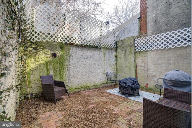 Building Photo - 941 N 4th St