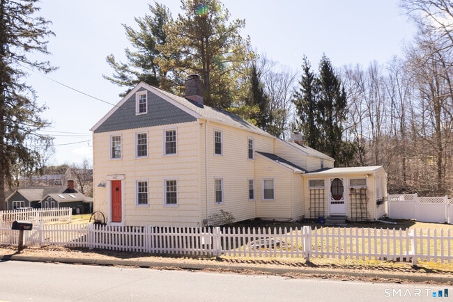 Building Photo - 1187 Mt Carmel Ave