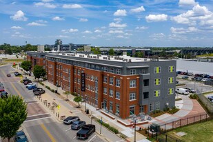 Building Photo - Wilshaw