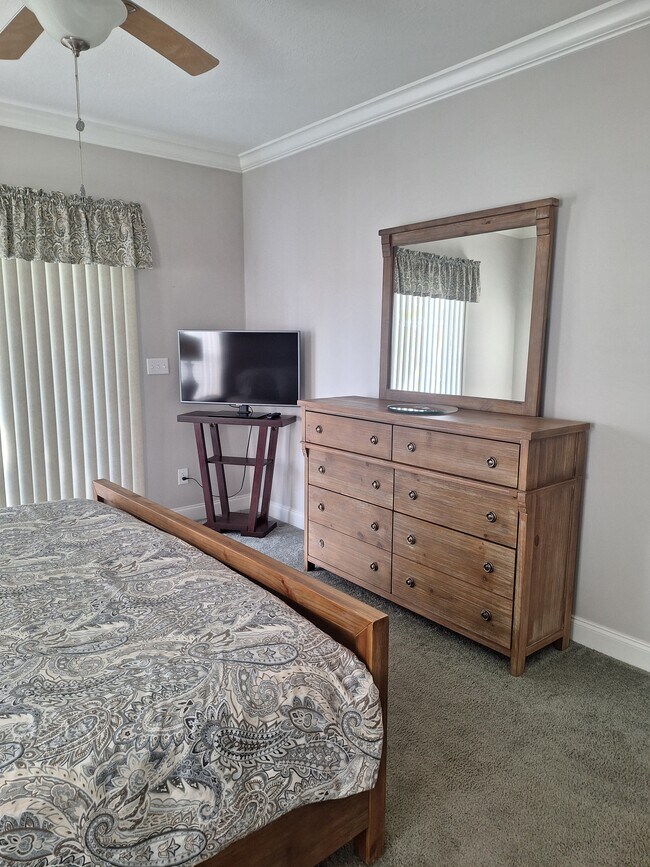 Building Photo - 29201 S Jones Loop Rd