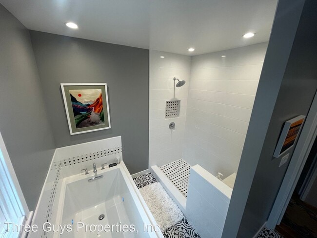 Building Photo - 3 br, 1 bath House - 3235 Goldsmith St.