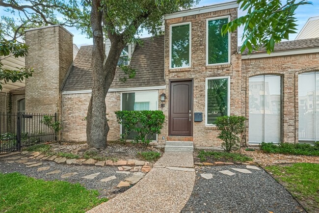 Primary Photo - 4305 Westheimer Rd