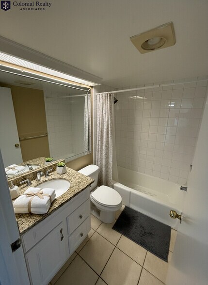 Building Photo - 85 Brainerd Rd