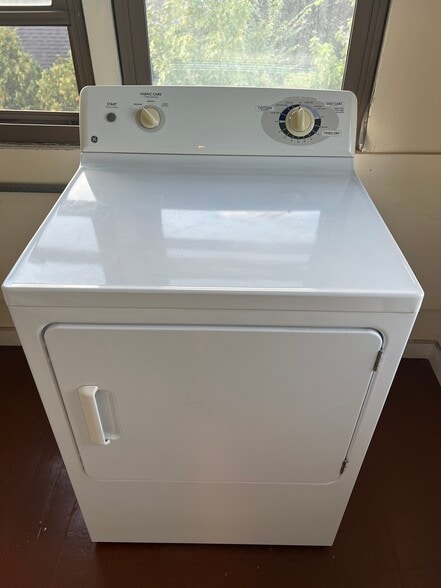 Building Photo - 4 Price Blvd