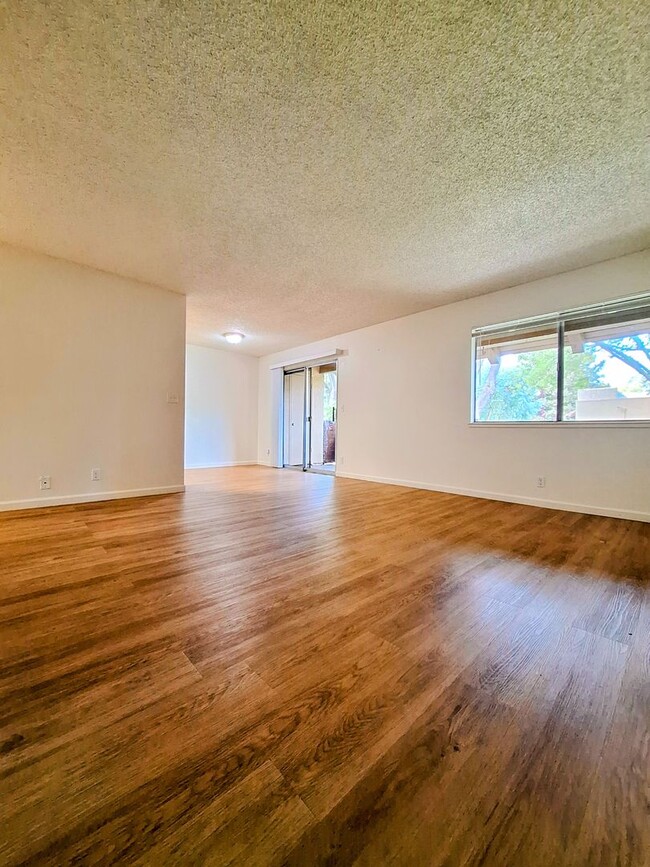 Building Photo - Beautiful 2bd Condo In Gated Community With Pool, Gym, and On-site Laundry