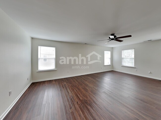 Building Photo - 8836 Driftwood Commons Ct