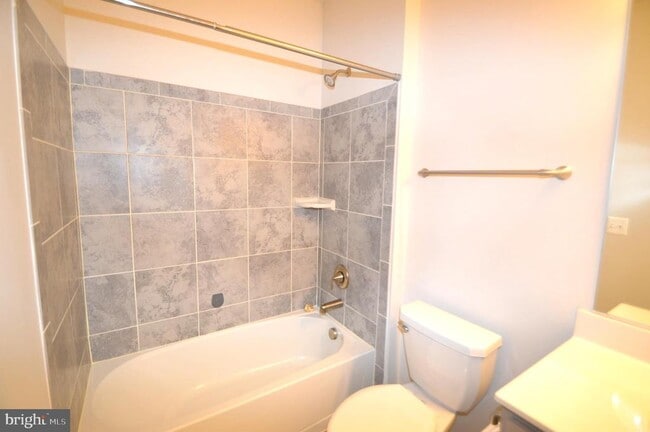 Building Photo - 45091 Cappamore Terrace
