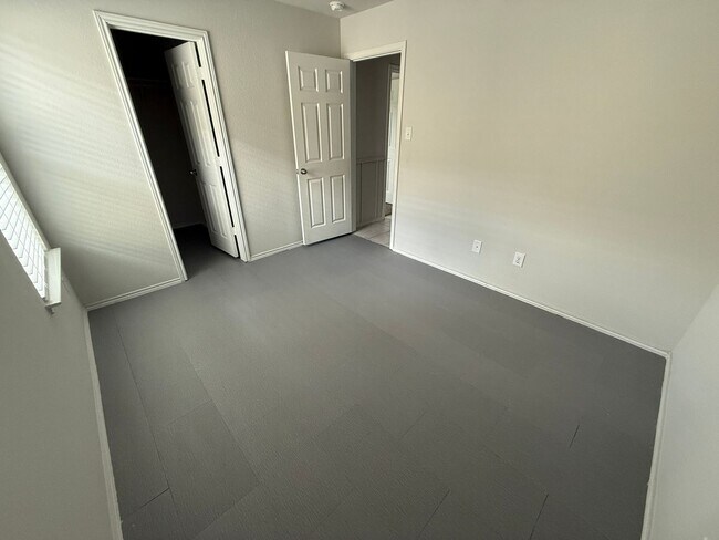 Building Photo - 3-Bedroom House for Rent in Killeen