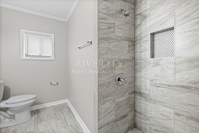 Building Photo - 3405 Medford Cove