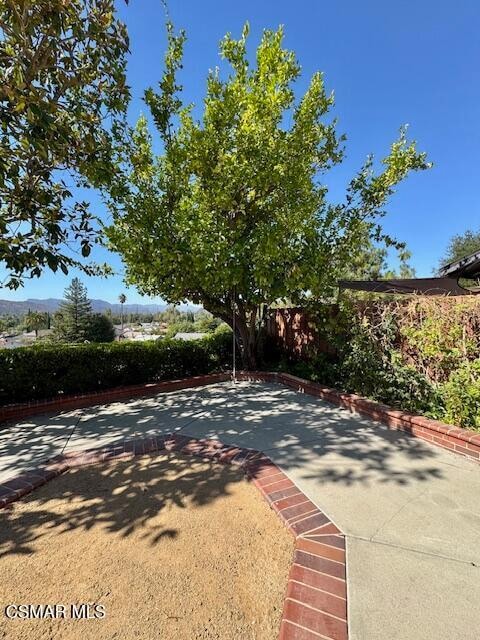 Building Photo - 5927 Dovetail Dr