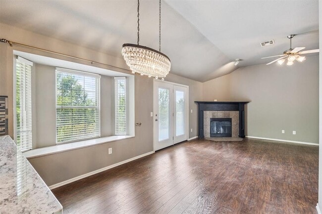 Building Photo - 4508 Applegate Dr