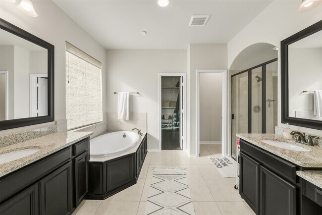 Building Photo - 29323 Prairie Rose Ct