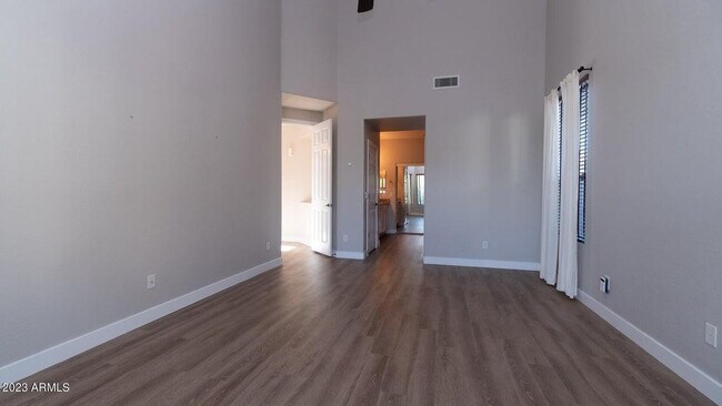 Building Photo - 3441 W Little Hopi Dr