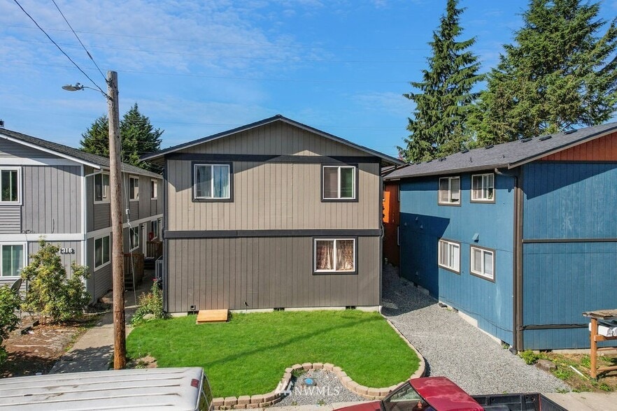 Building Photo - 1314 Chestnut St