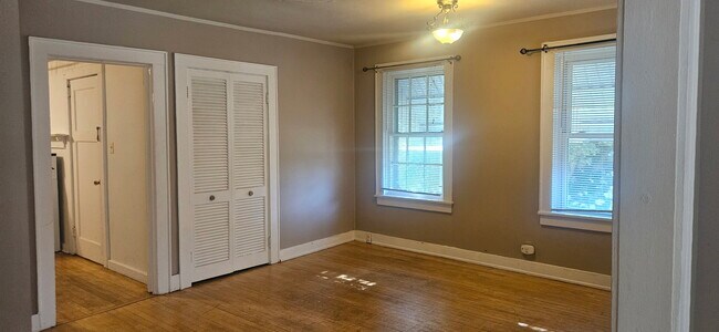 Dining Room - 1813 East Greenwich Ave