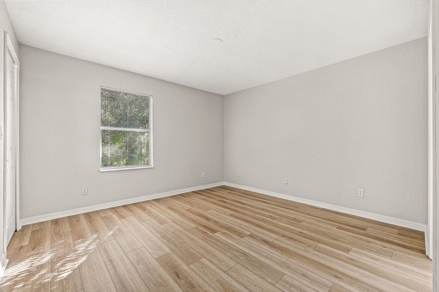 Building Photo - 10979 Winter Crest Dr