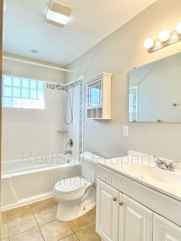 Building Photo - 617 Nottingham Dr