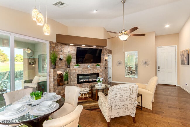 Building Photo - 3341 E Fremont Rd