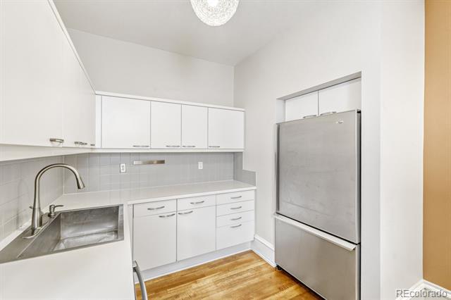 Building Photo - 836 E 17th Ave