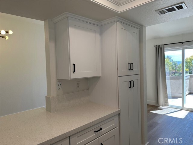 Building Photo - 28142 Mariposa