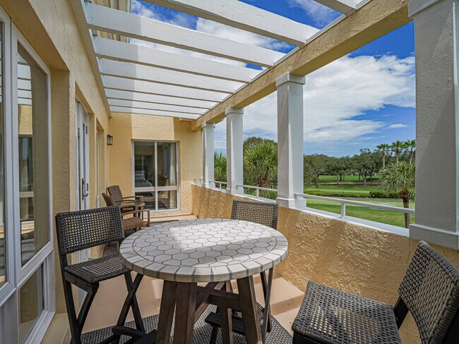 Building Photo - 5060 Harmony Cir
