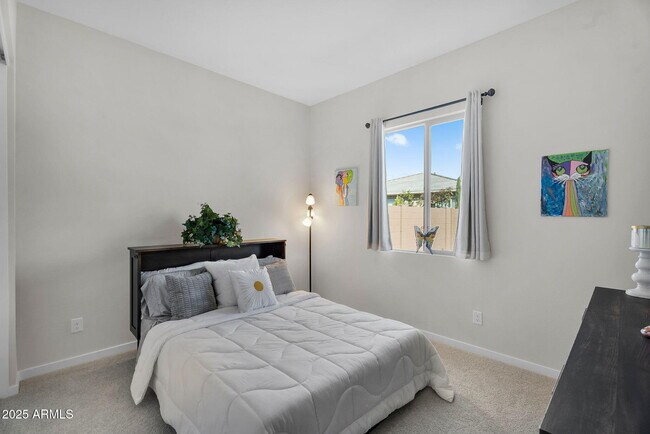 Building Photo - 866 W Flatiron Trl