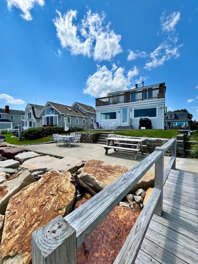 Building Photo - 1304 Ocean Blvd