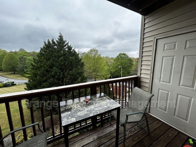 Building Photo - 1121 Harts Ridge Dr