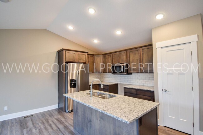 Building Photo - 16726 Wilden Dr