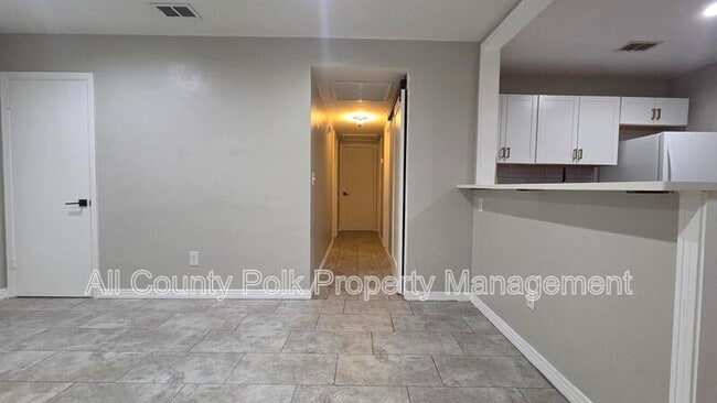 Building Photo - 1621 Huntington St